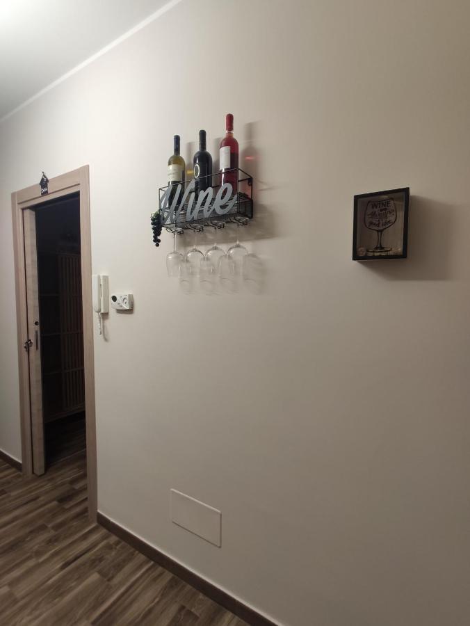 Tizzy Apartment & Rooms Bari Ngoại thất bức ảnh